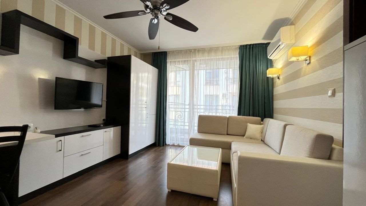 Apartment in Pomorie, Bulgaria, 60 m² - picture 8