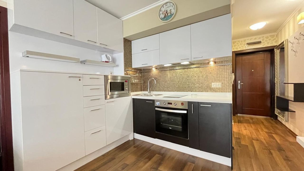 Apartment in Pomorie, Bulgaria, 60 m² - picture 17