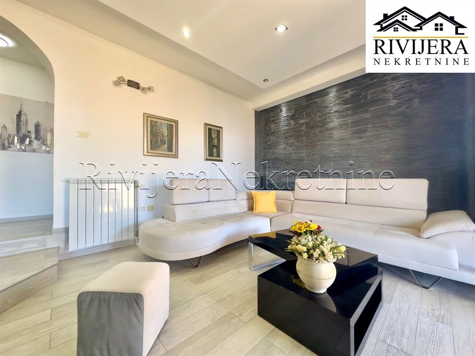 Maison à Dobrota, Monténégro, 289 m² - image 9