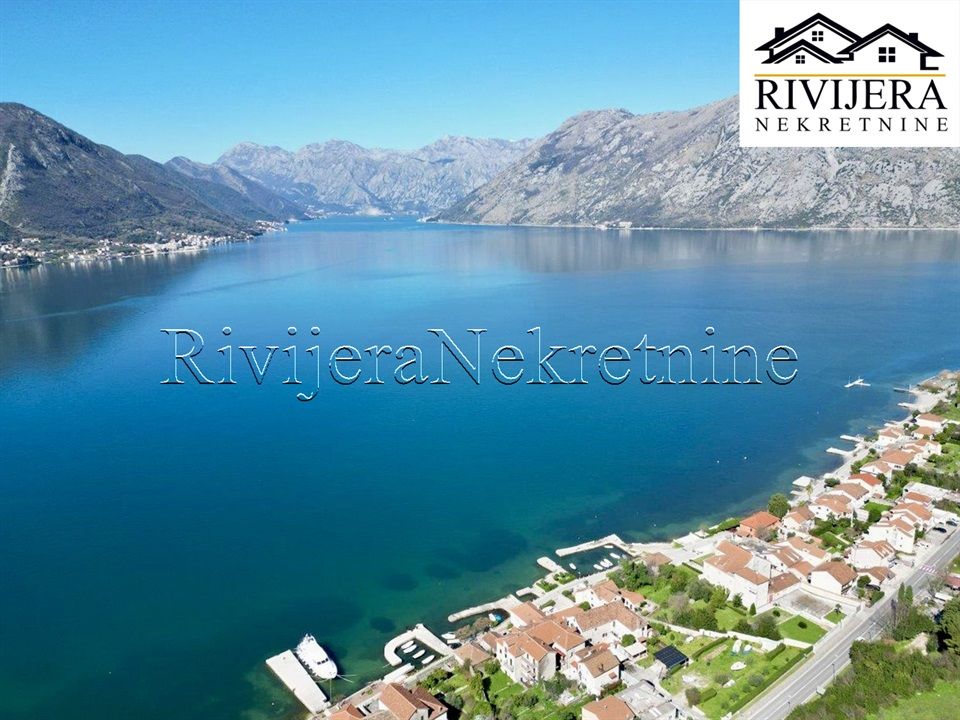 Maison à Dobrota, Monténégro, 289 m² - image 7