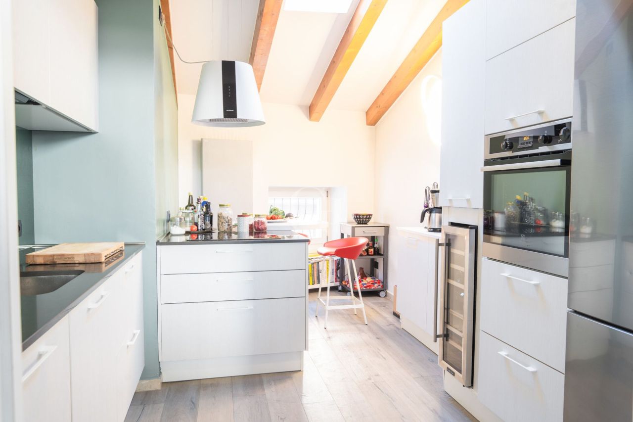 Penthouse on Lake Garda, Italy, 109 m² - picture 8