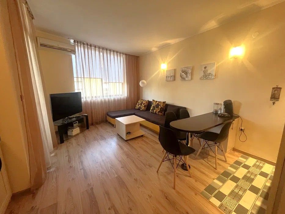 Flat at Sunny Beach, Bulgaria, 62 m² - picture 1