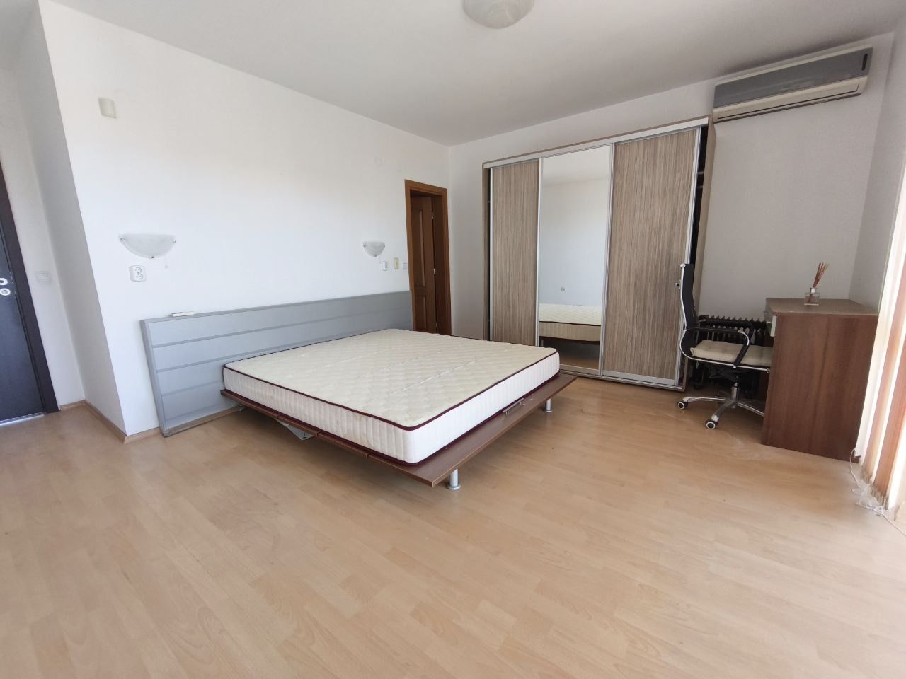 Maison urbaine à Slantchev Briag, Bulgarie, 152 m² - image 6