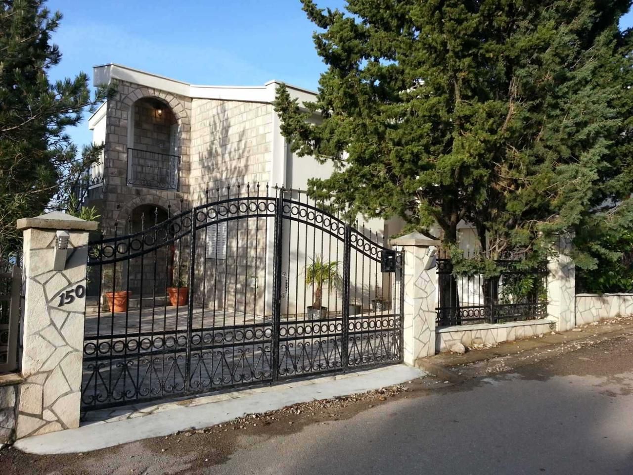 Casa en Sutomore, Montenegro, 228 m² - imagen 11