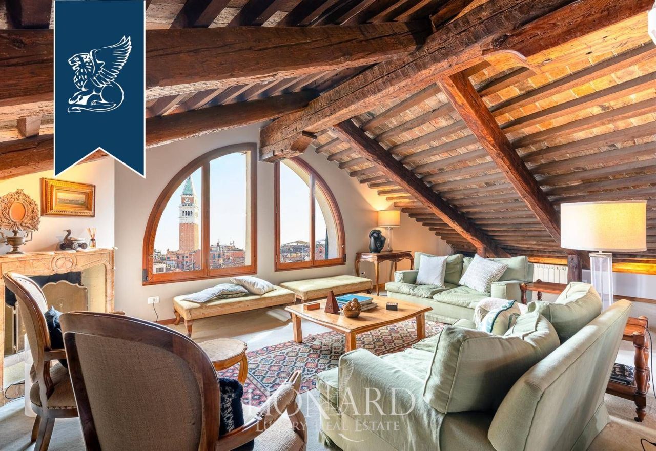 Haus in Venedig, Italien, 430 m² - Foto 1