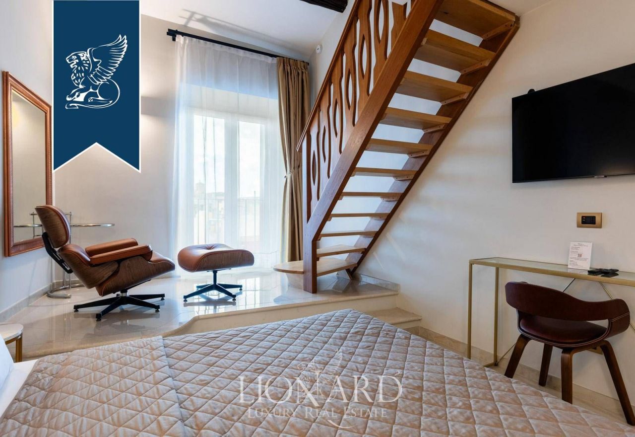 Apartment in Rome, Italy, 250 m² - picture 2