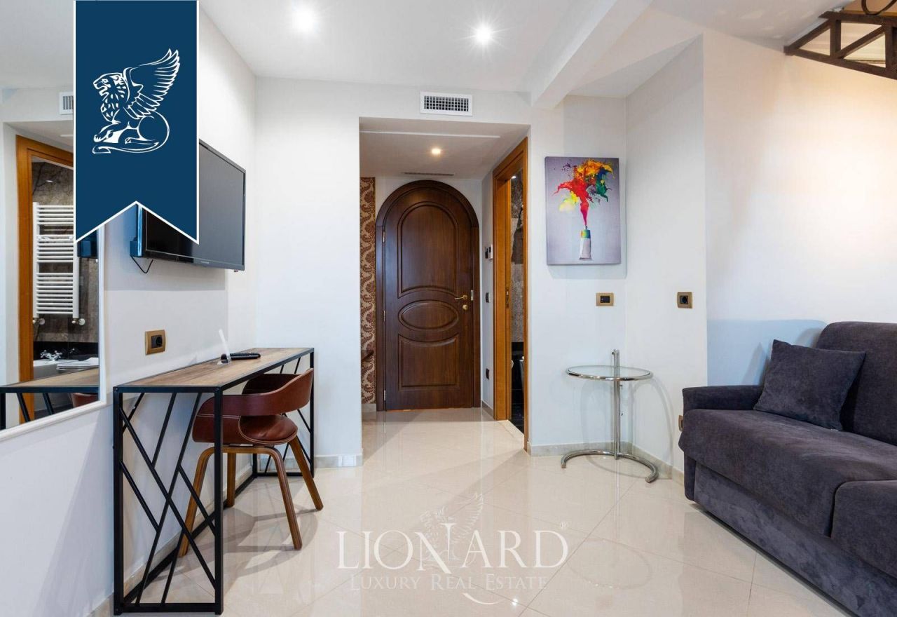 Apartment in Rome, Italy, 250 m² - picture 7