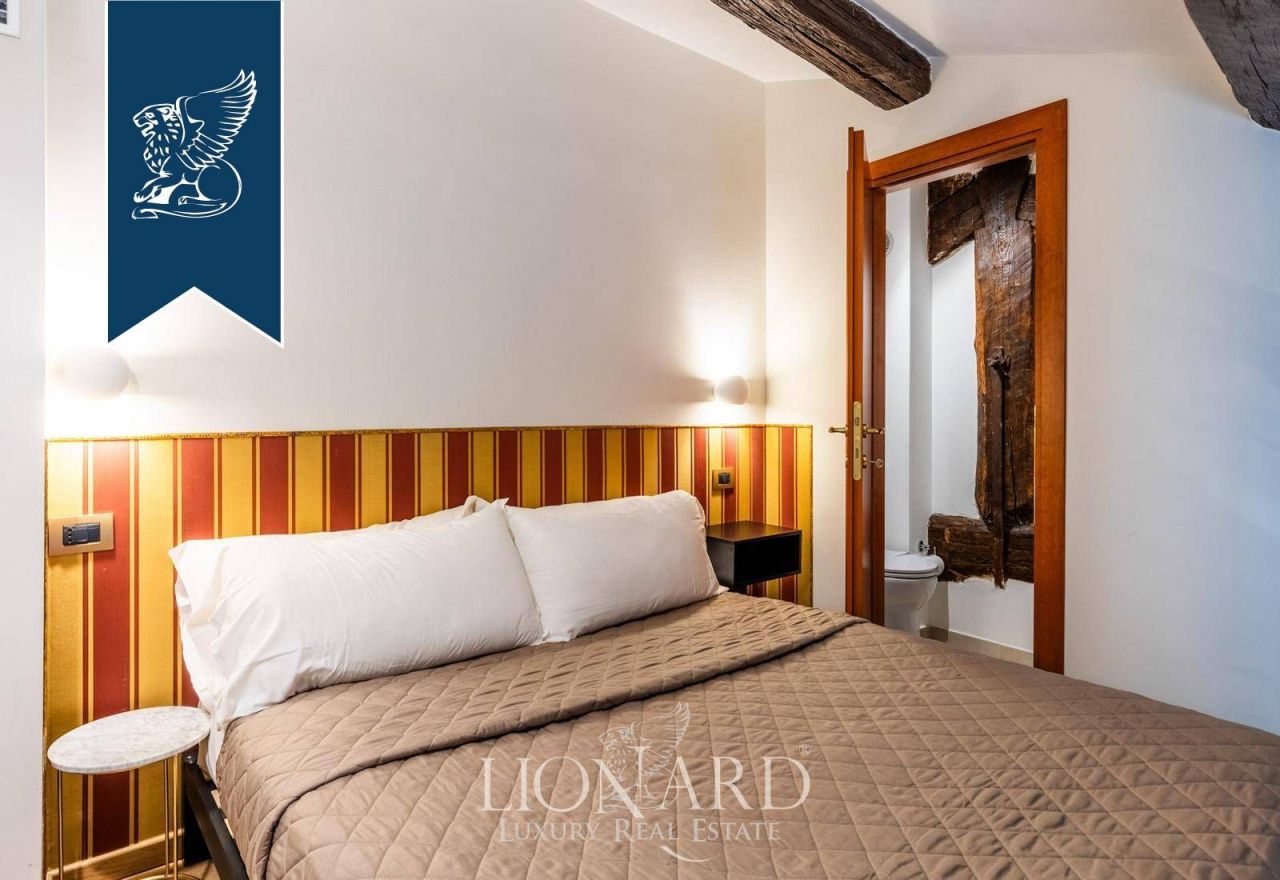 Apartment in Rome, Italy, 250 m² - picture 11