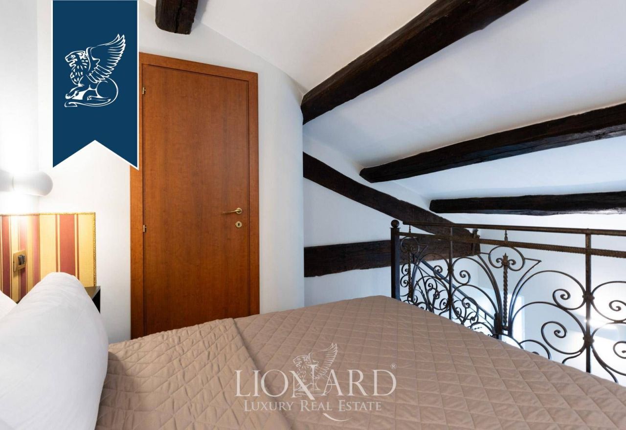 Apartment in Rome, Italy, 250 m² - picture 12