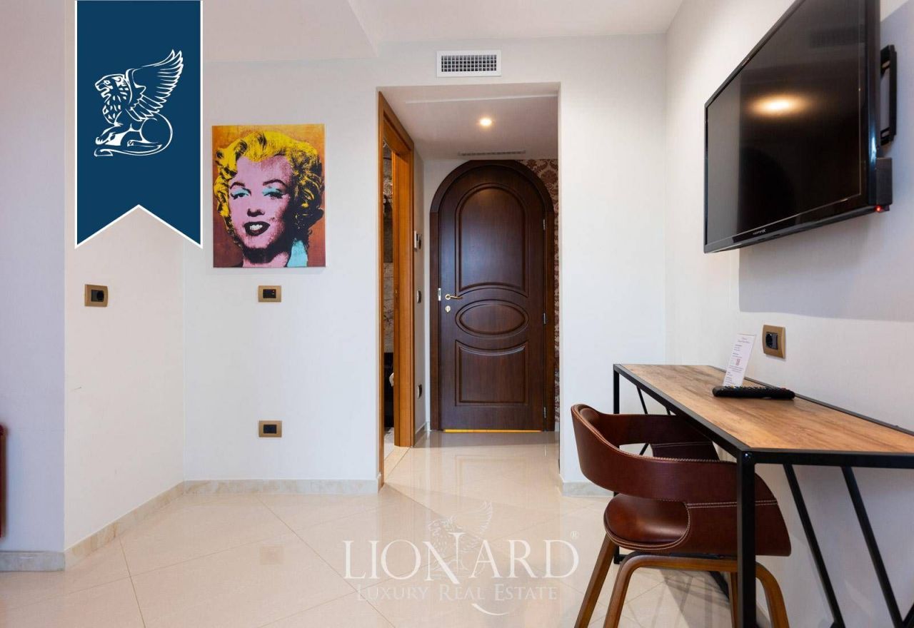 Apartment in Rome, Italy, 250 m² - picture 15