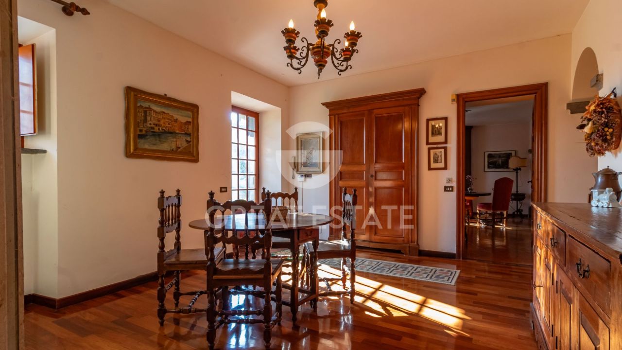 Villa a Orvieto, Italia, 1 114.55 m² - foto 9