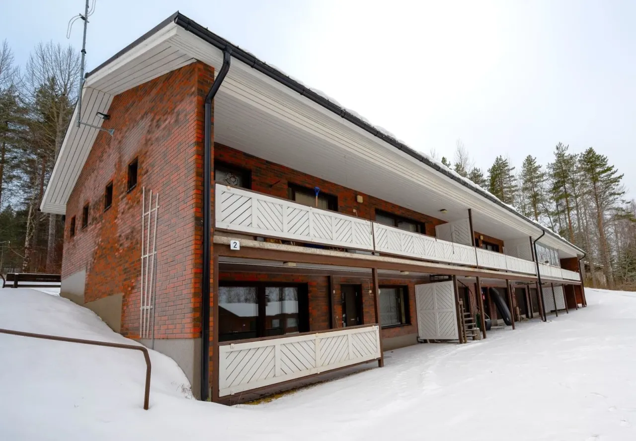 Casa adosada en Nilsia, Finlandia, 49 m² - imagen 1