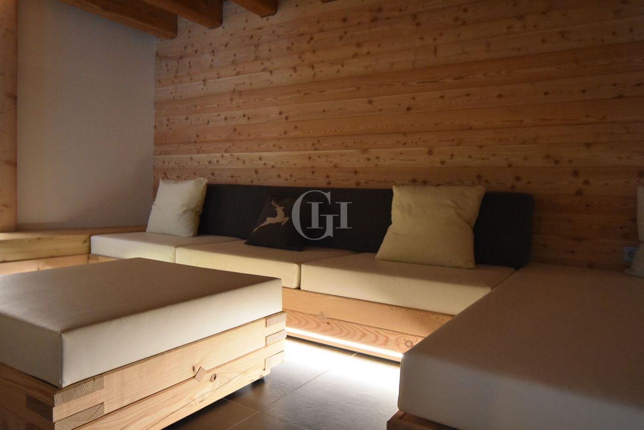 Villa in Trento, Italy, 300 m² - picture 11