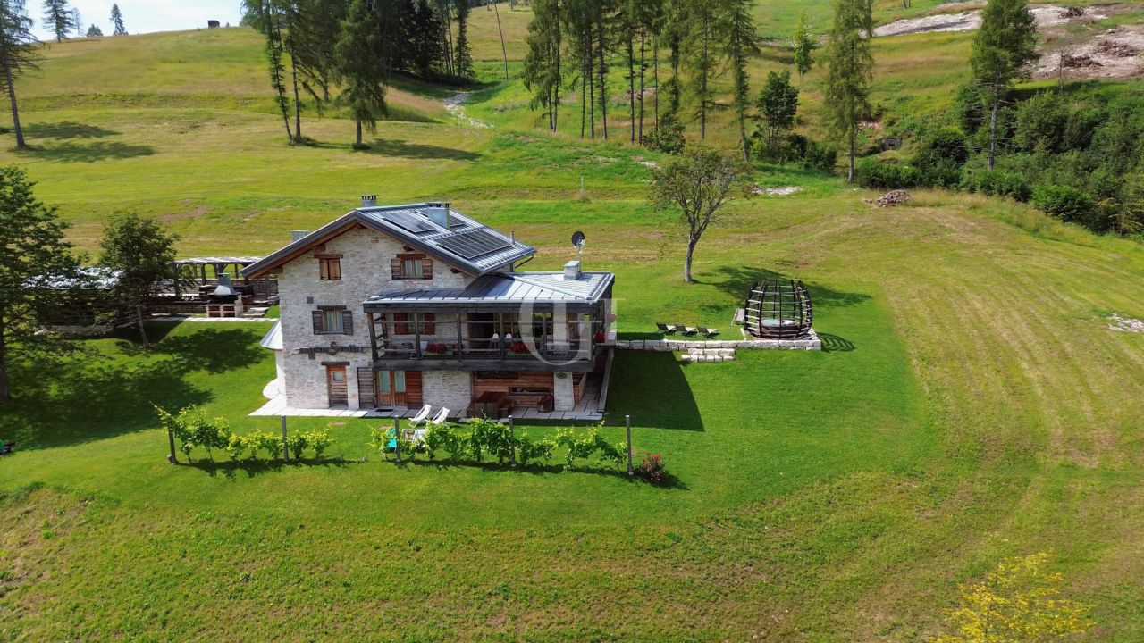 Villa in Trento, Italy, 300 m² - picture 15
