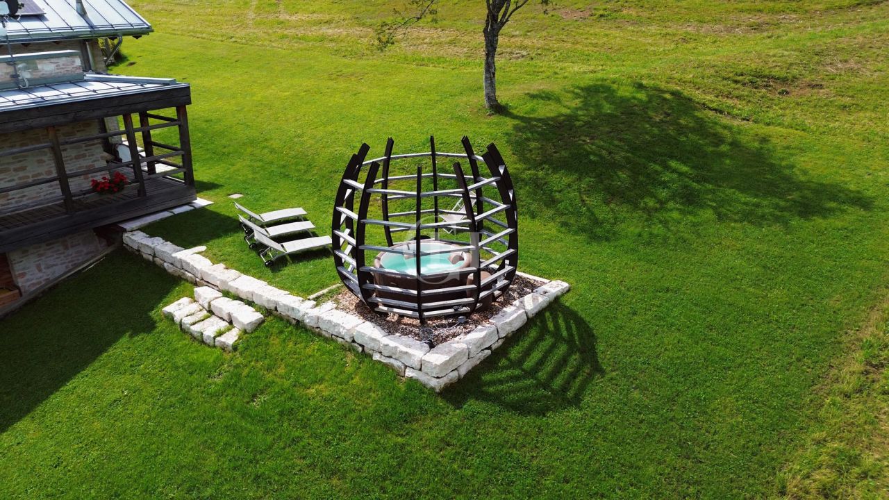 Villa in Trento, Italy, 300 m² - picture 7