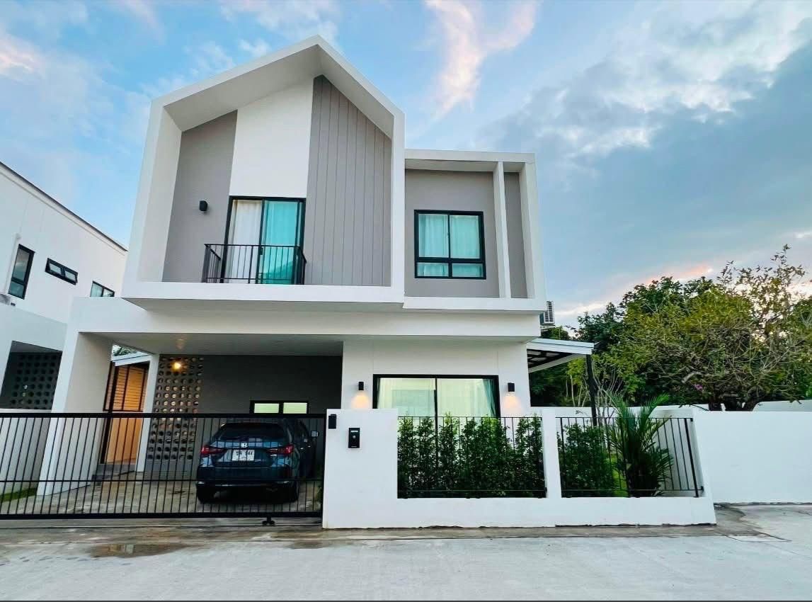 House in Phuket, Thailand, 110 m² - picture 1