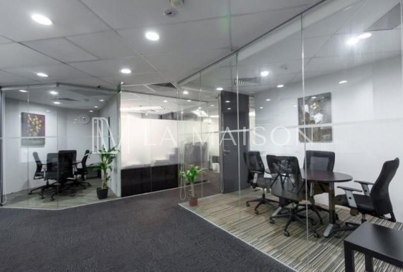 Büro in Nikosia, Zypern, 1 300 m² - Foto 1