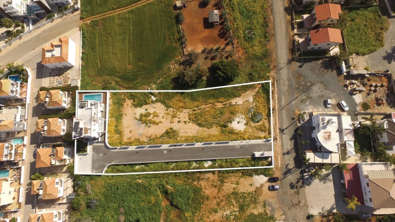 Haus in Famagusta, Zypern - Foto 1