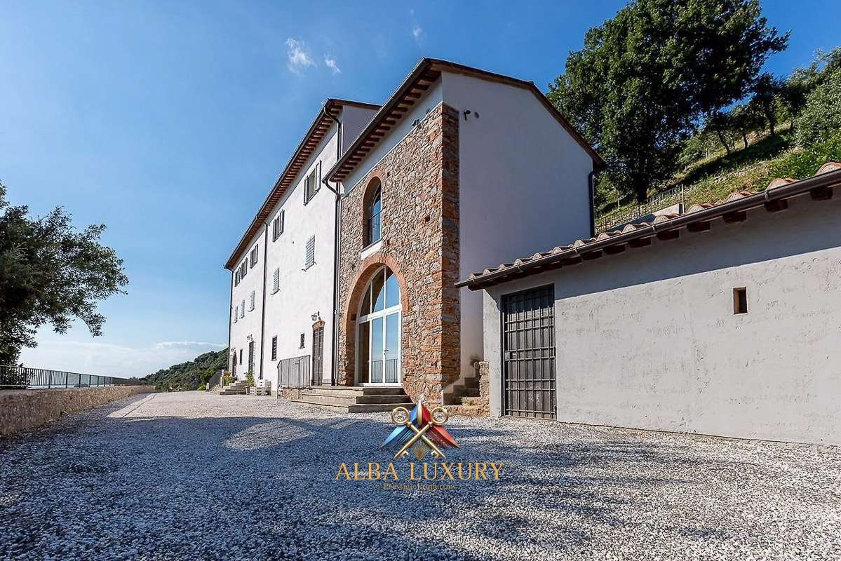 Apartment Via Traversagna sud, Italy, 630 m² - picture 4