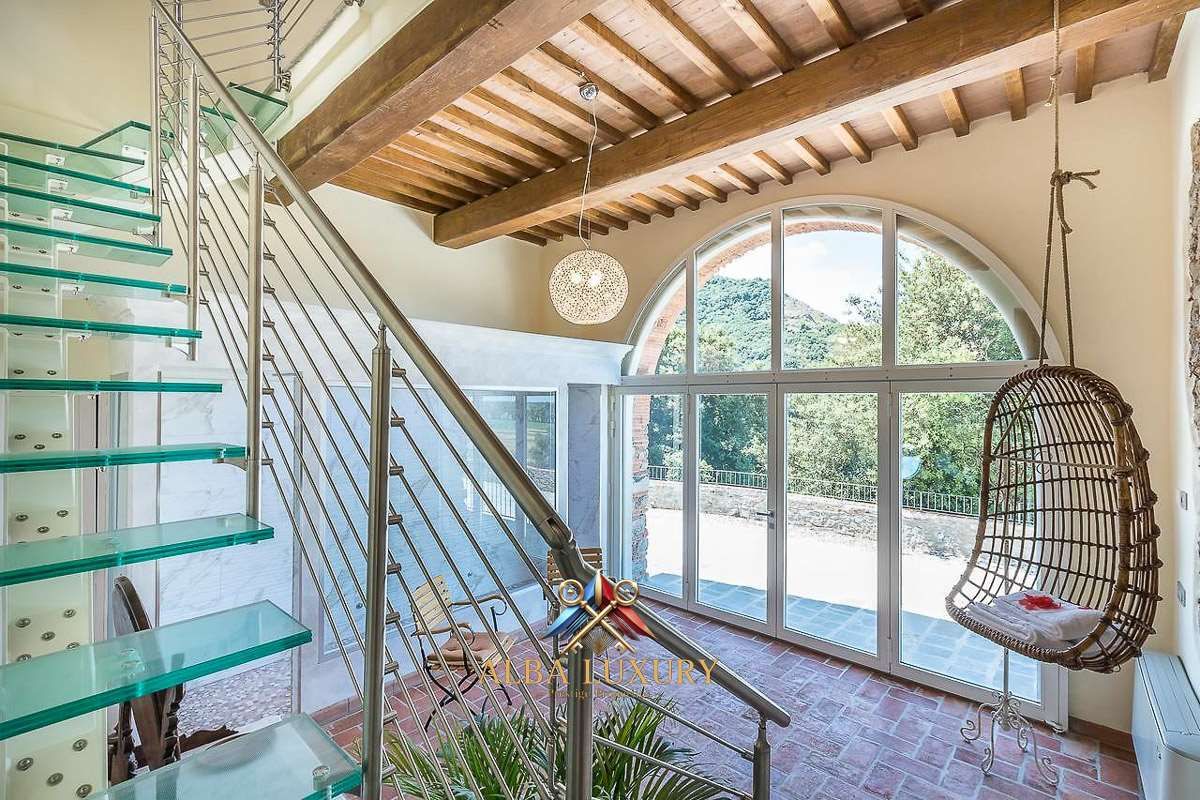 Apartment Via Traversagna sud, Italy, 630 m² - picture 5