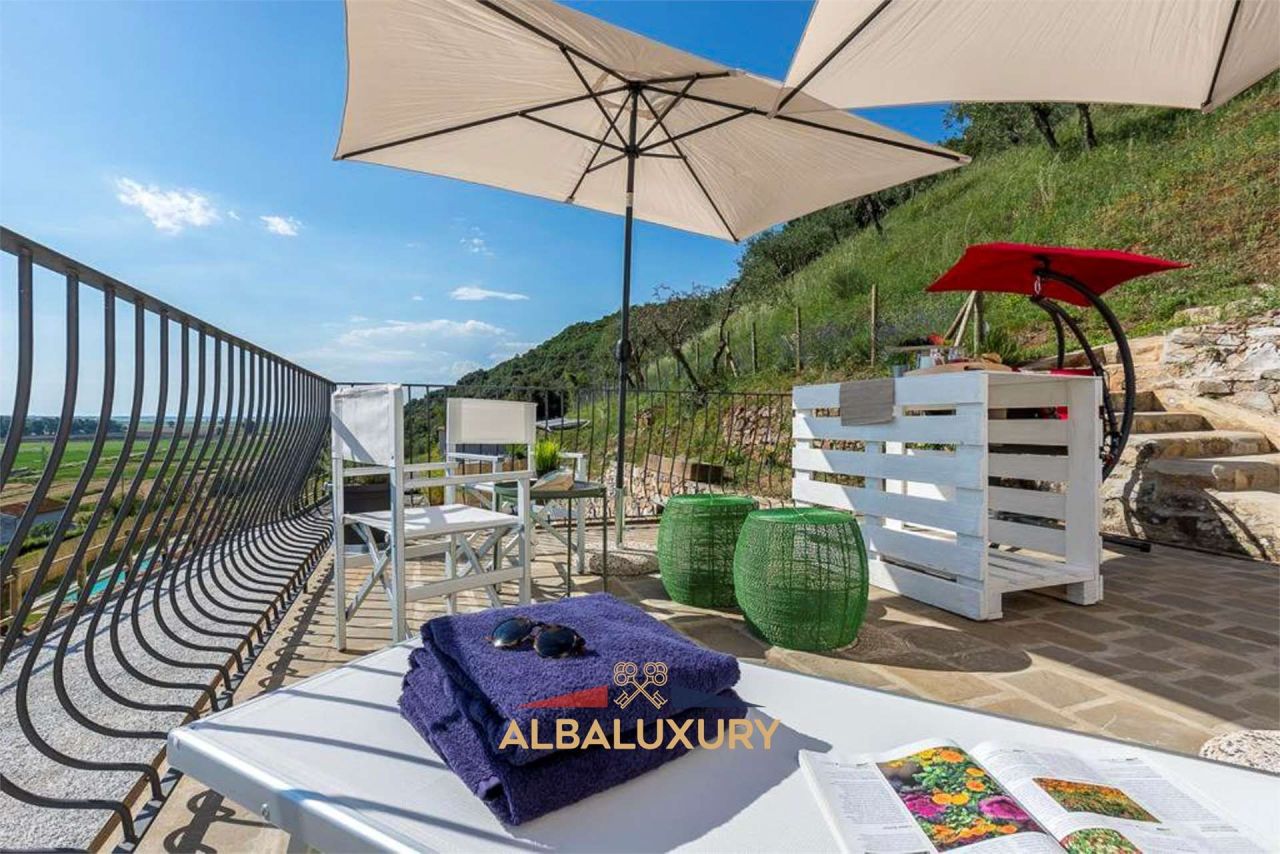 Apartment Via Traversagna sud, Italy, 630 m² - picture 12