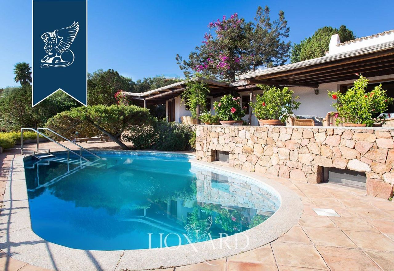 Villa en Porto Cervo, Italia, 600 m² - imagen 4