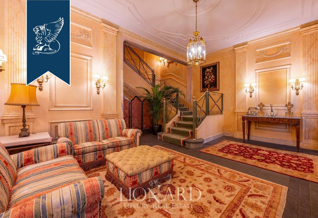 Villa in Milan, Italy, 500 m² - picture 4