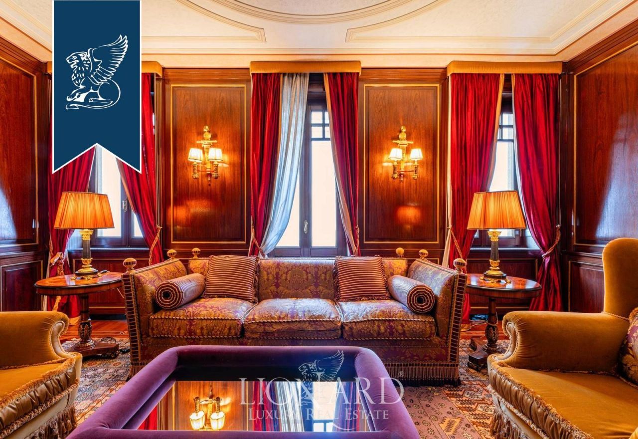 Villa in Milan, Italy, 500 m² - picture 8