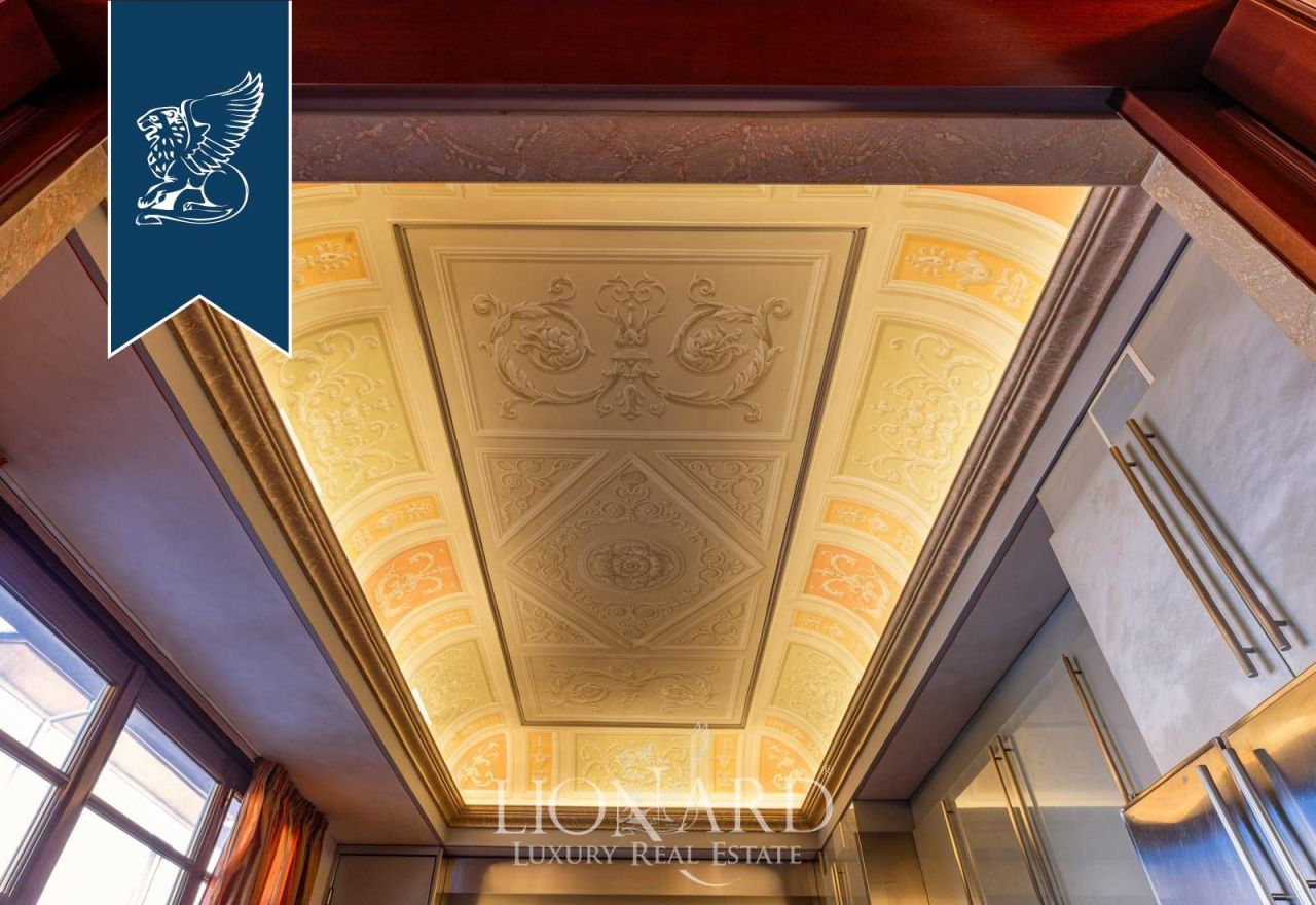 Villa in Milan, Italy, 500 m² - picture 12