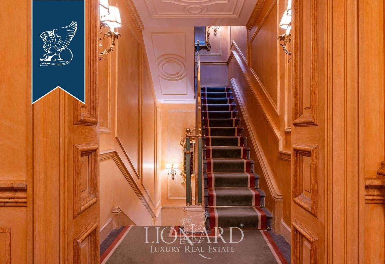 Villa in Milan, Italy, 500 m² - picture 14