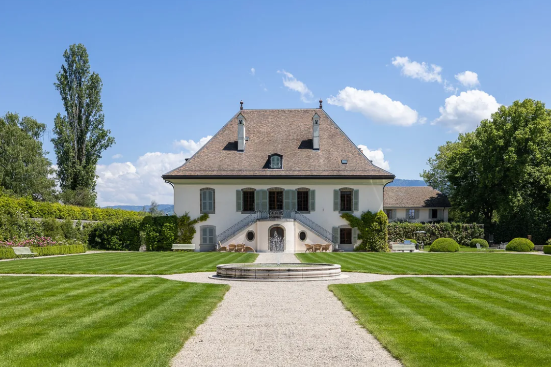 Haus in Genf, Schweiz, 1 500 m² - Foto 2