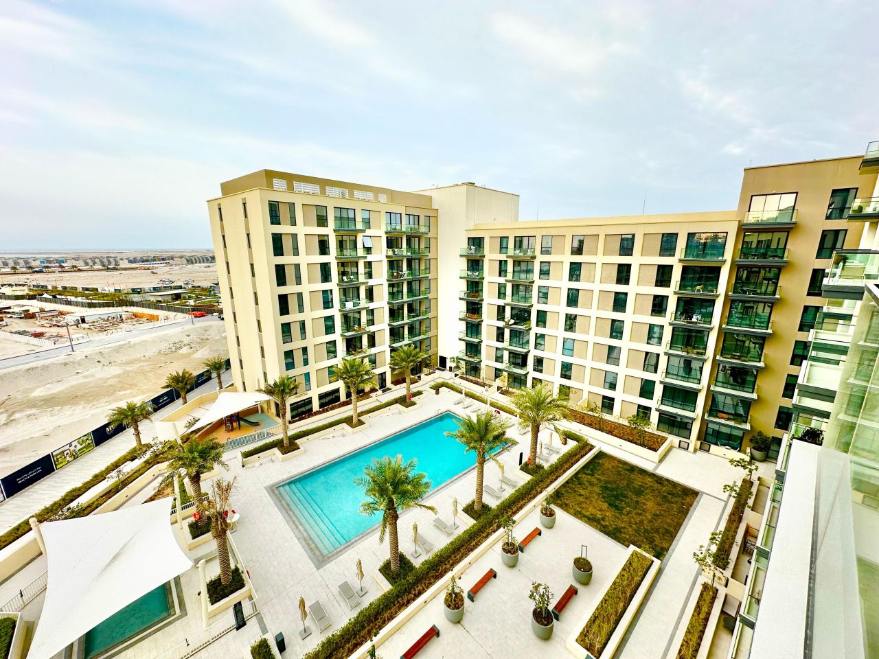 Apartment in Muharraq, Bahrain, 65 m² - picture 1
