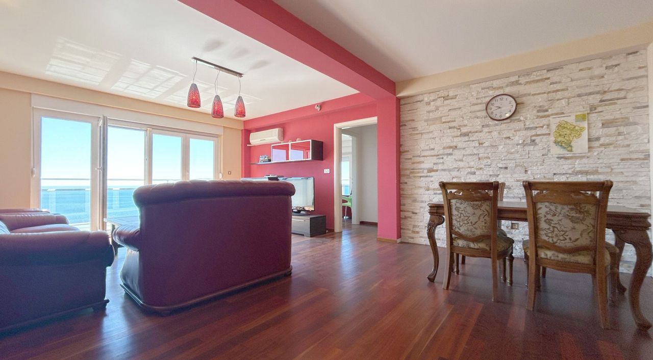 Piso en Petrovac, Montenegro, 140 m² - imagen 5