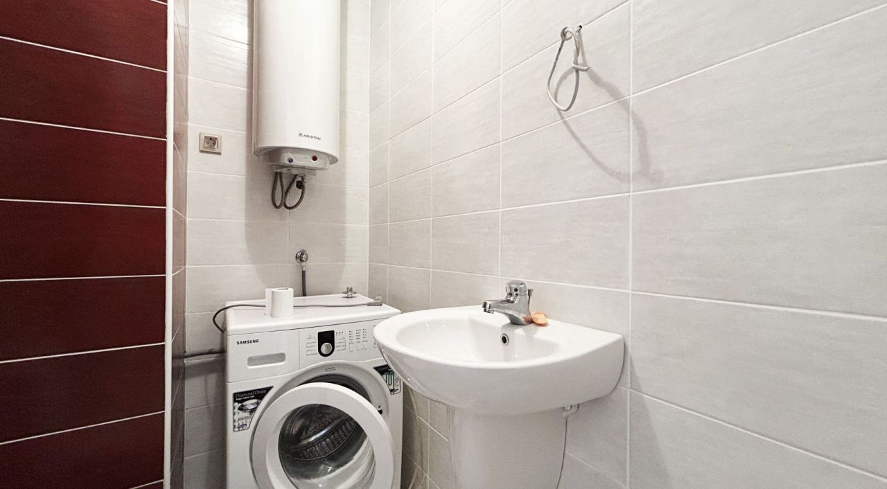 Piso en Petrovac, Montenegro, 140 m² - imagen 4