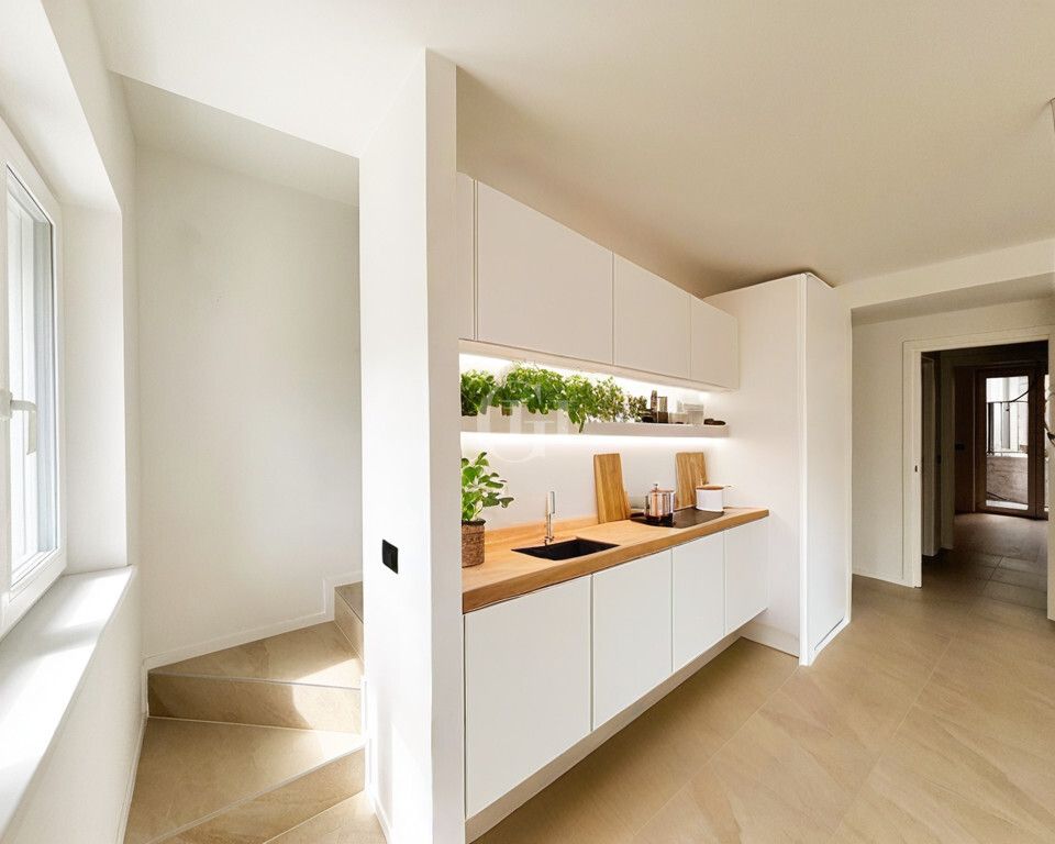 Villa à Trente, Italie, 192 m² - image 5