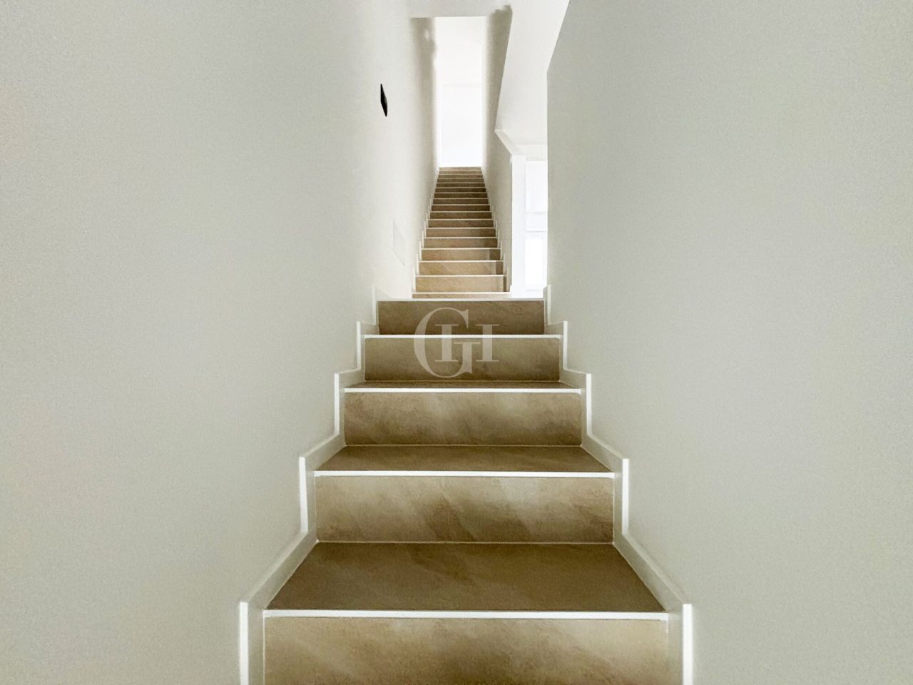 Villa à Trente, Italie, 192 m² - image 9