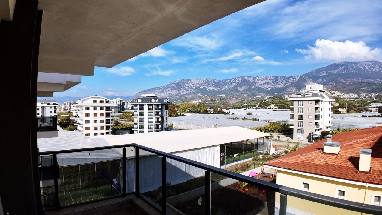 Apartment in Alanya, Turkey, 100 m² - picture 1