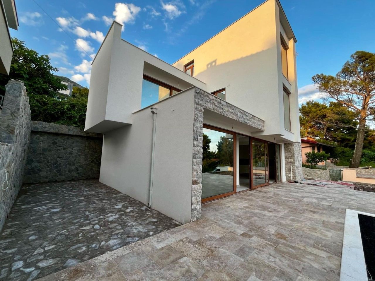 Haus in Bar, Montenegro, 292 m² - Foto 4