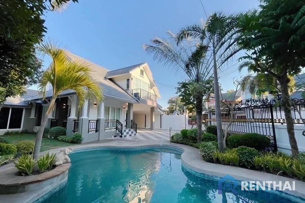 Maison à Pattaya, Thaïlande, 315 m² - image 1