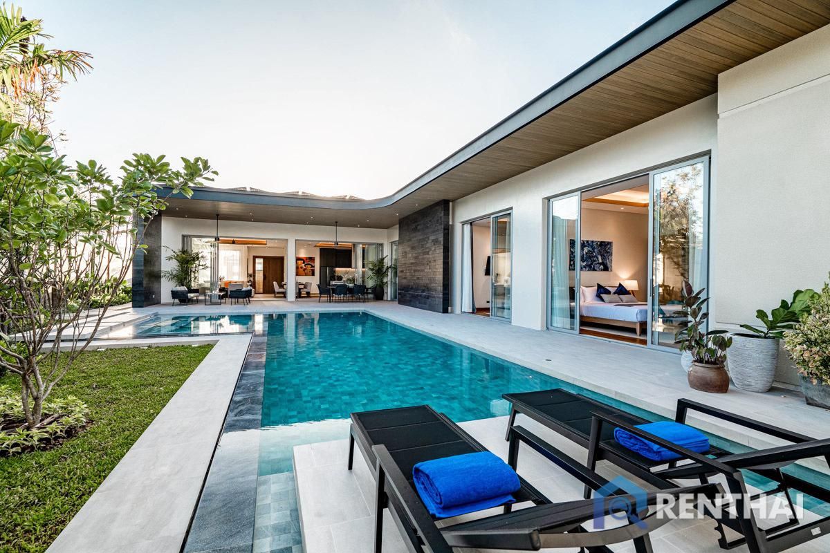 Haus in Insel Phuket, Thailand, 254 m² - Foto 1