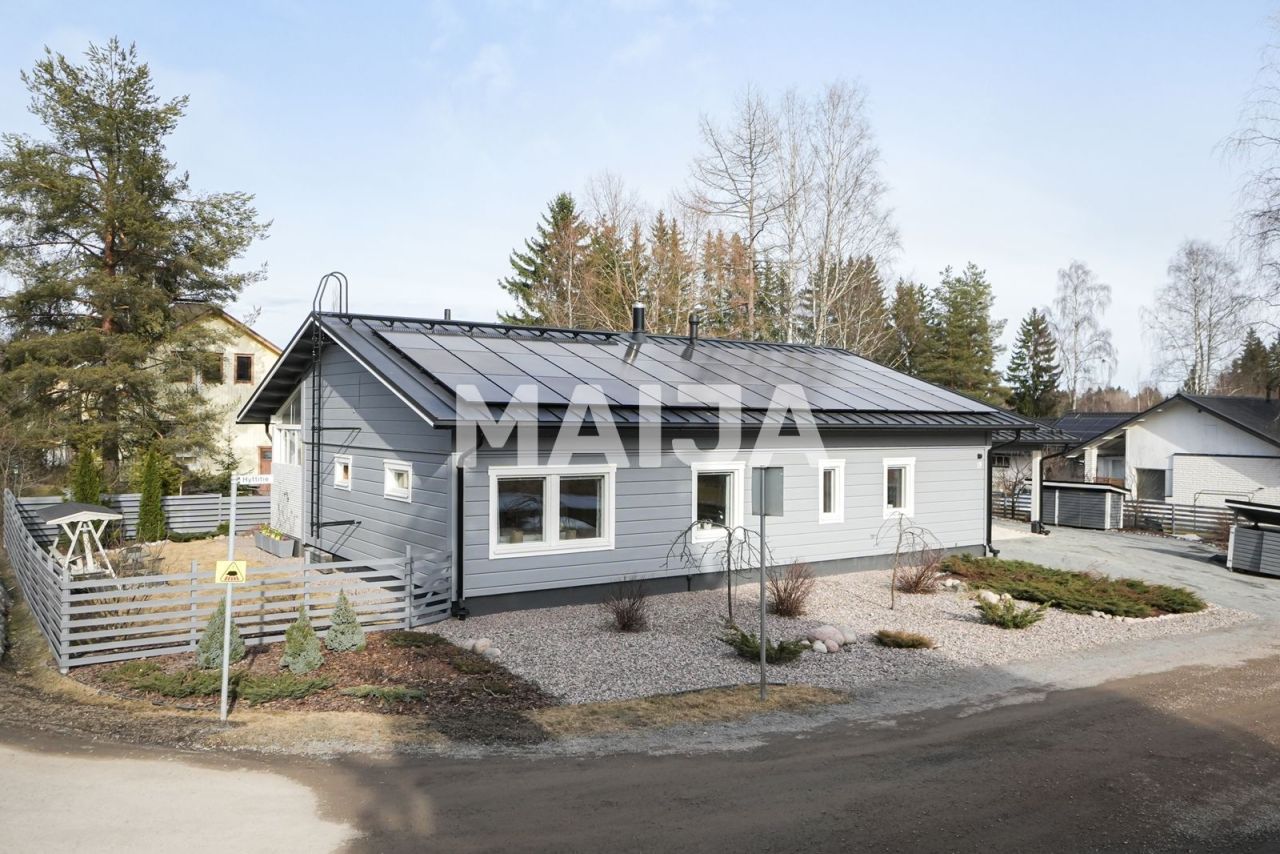 Casa a Riihimaki, Finlandia, 130 m² - foto 1