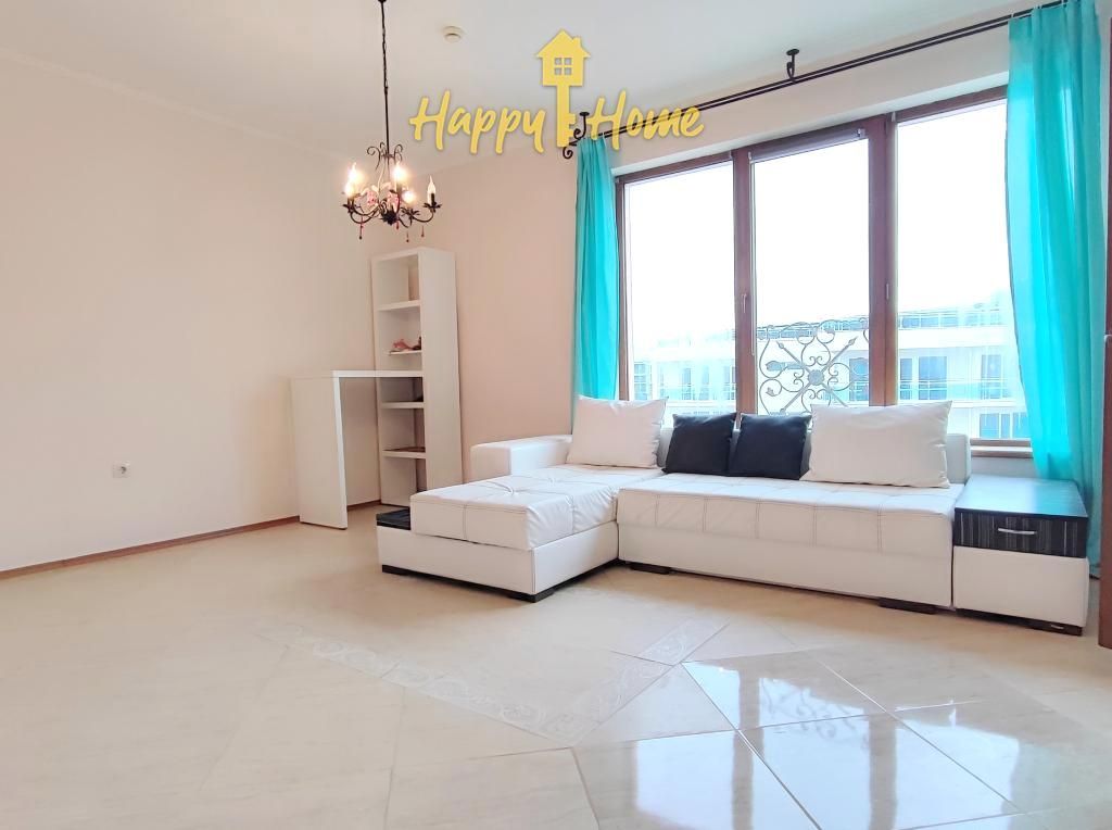 Appartement à Slantchev Briag, Bulgarie, 76 m² - image 1