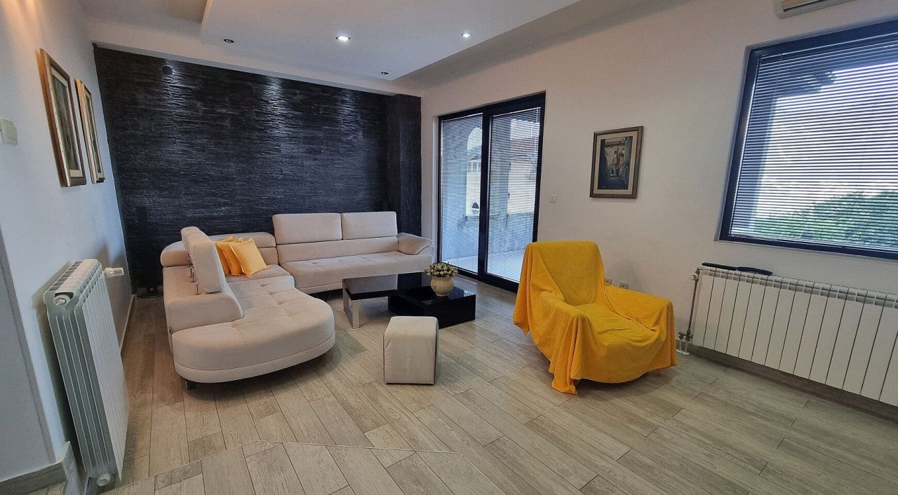 House in Dobrota, Montenegro, 289 m² - picture 11