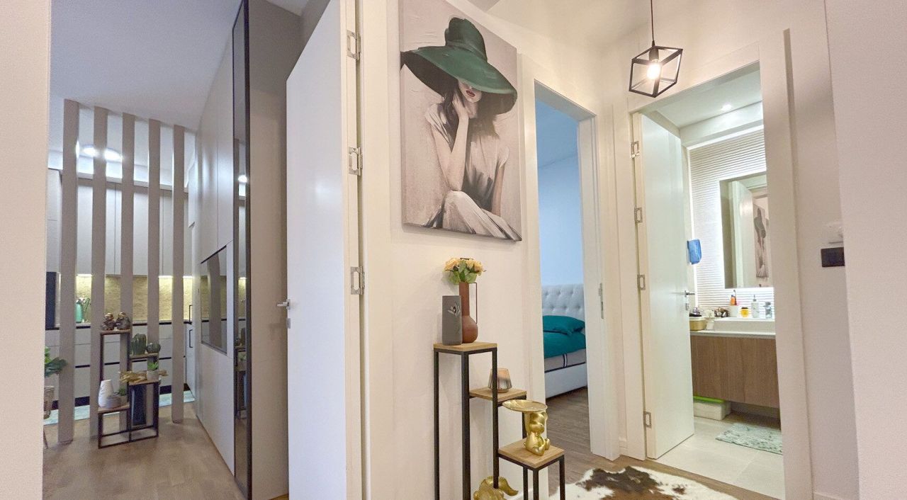 Flat in Tivat, Montenegro, 70 m² - picture 4