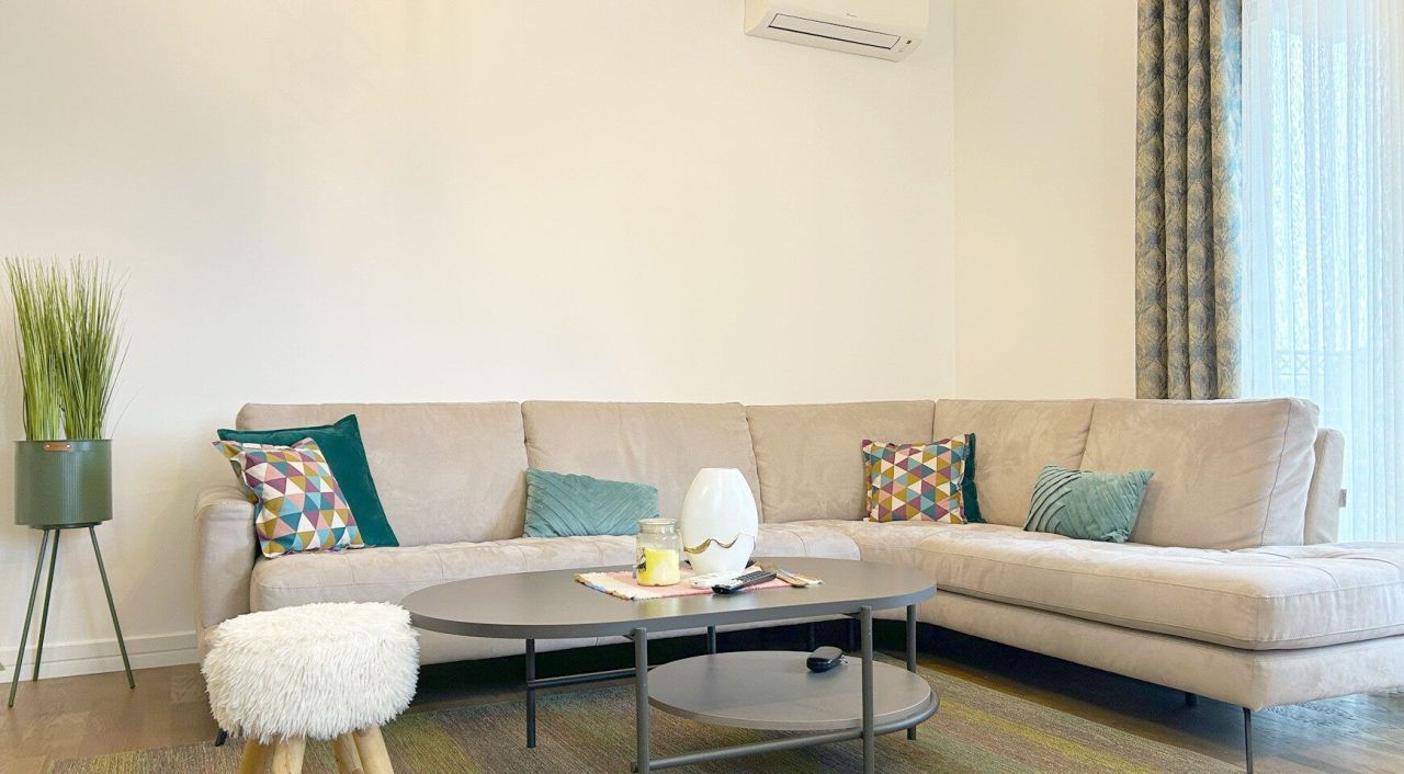 Flat in Tivat, Montenegro, 70 m² - picture 9