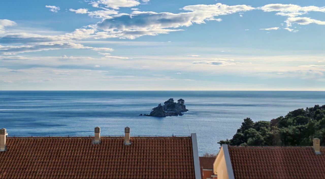 Piso en Petrovac, Montenegro, 41 m² - imagen 1