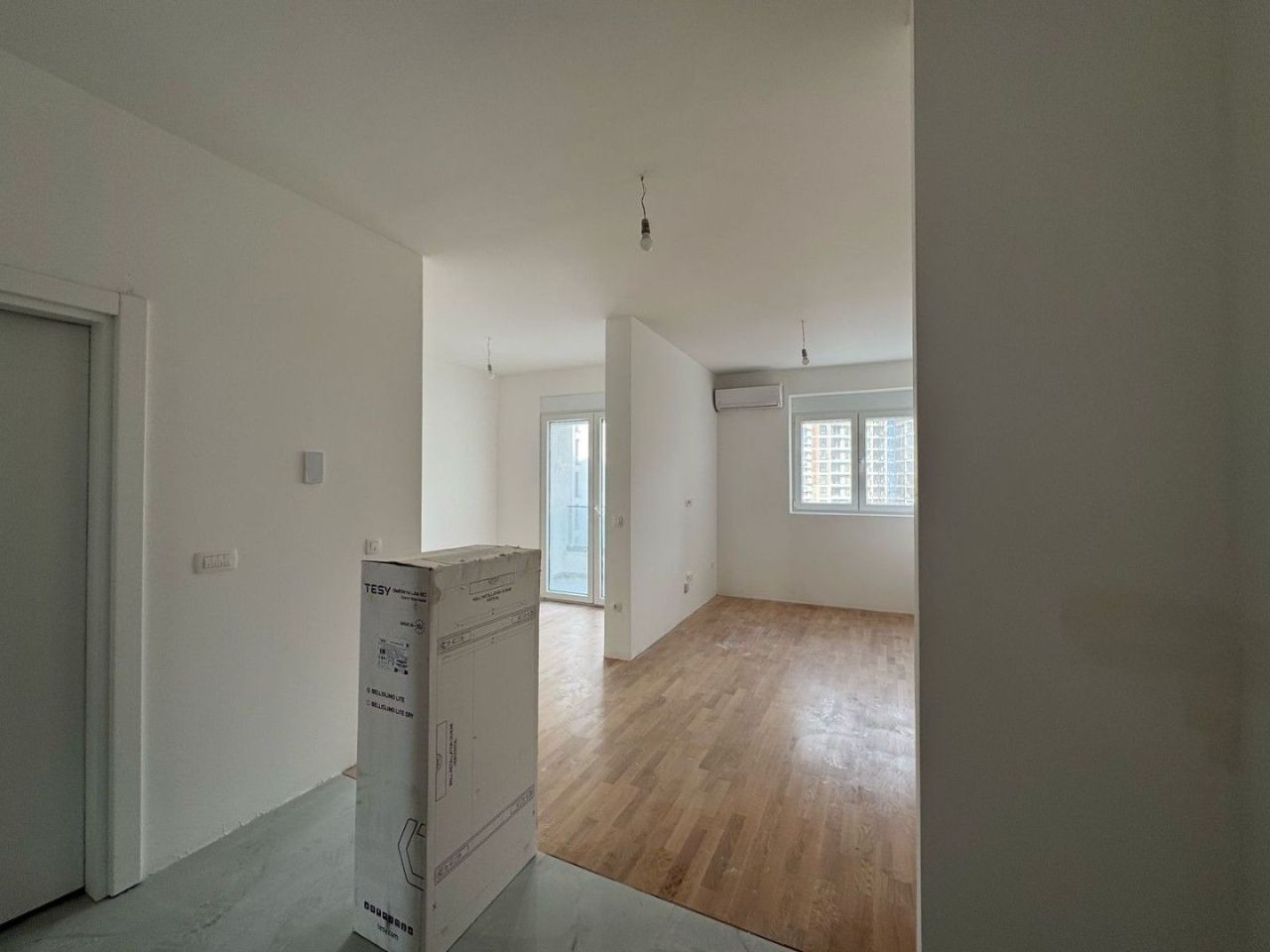 Flat in Bar, Montenegro, 34 m² - picture 1
