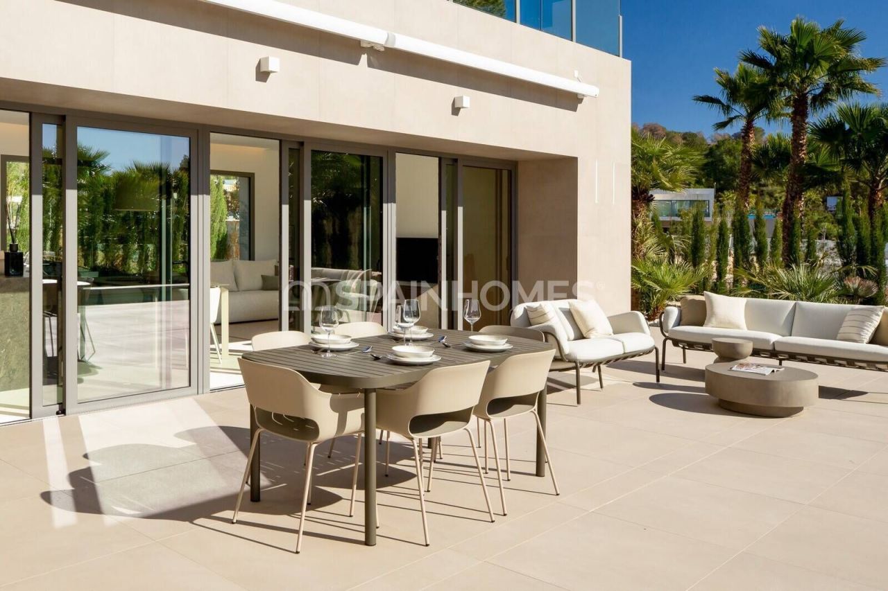 Villa en San Miguel de Salinas, España, 150 m² - imagen 1