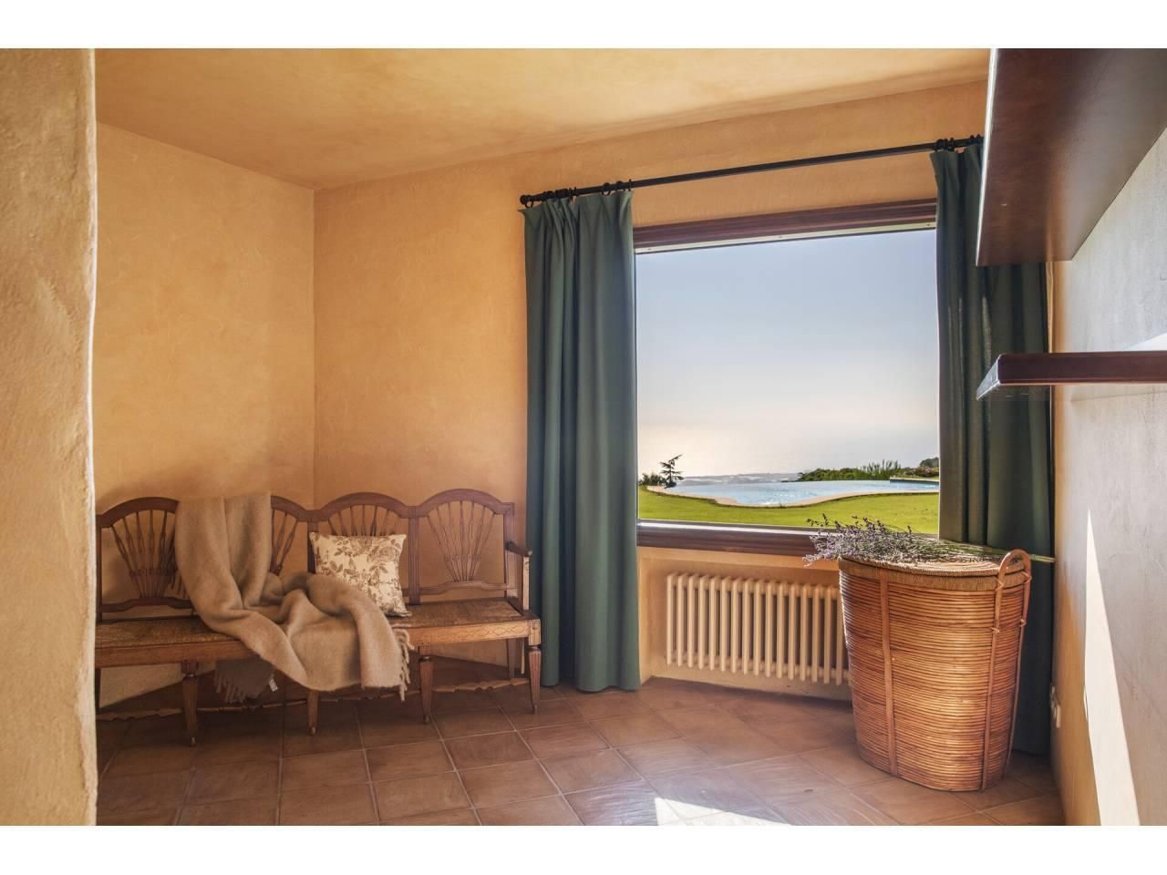 Villa à Sant Andreu de Llavaneres, Espagne, 476 m² - image 4