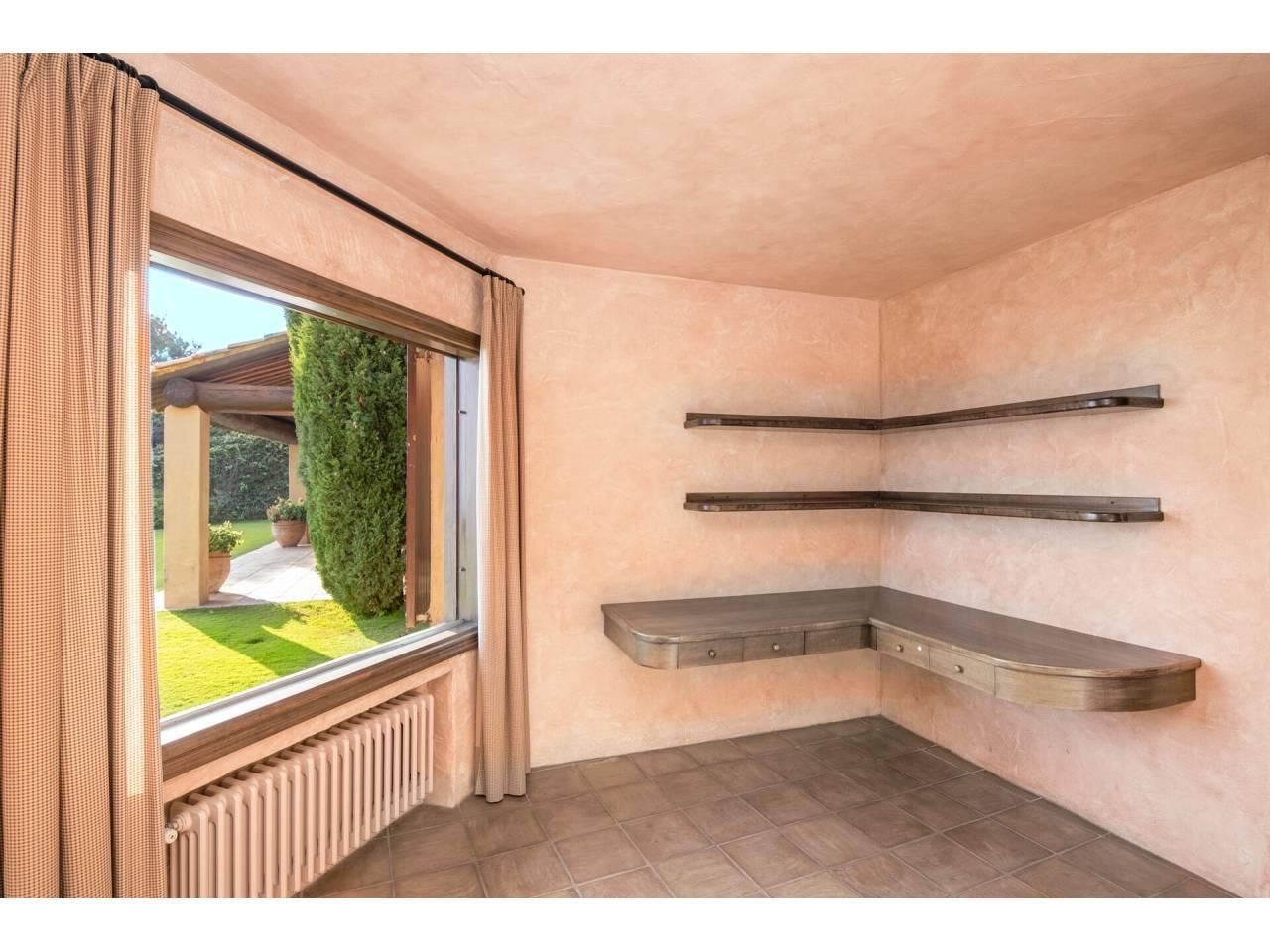 Villa à Sant Andreu de Llavaneres, Espagne, 476 m² - image 8